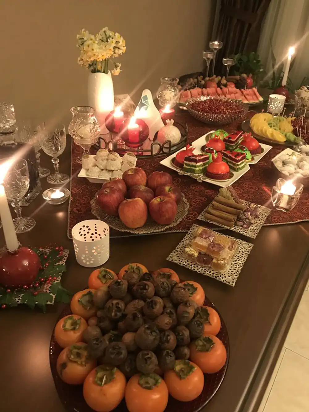 سفره شب یلدا امسال
