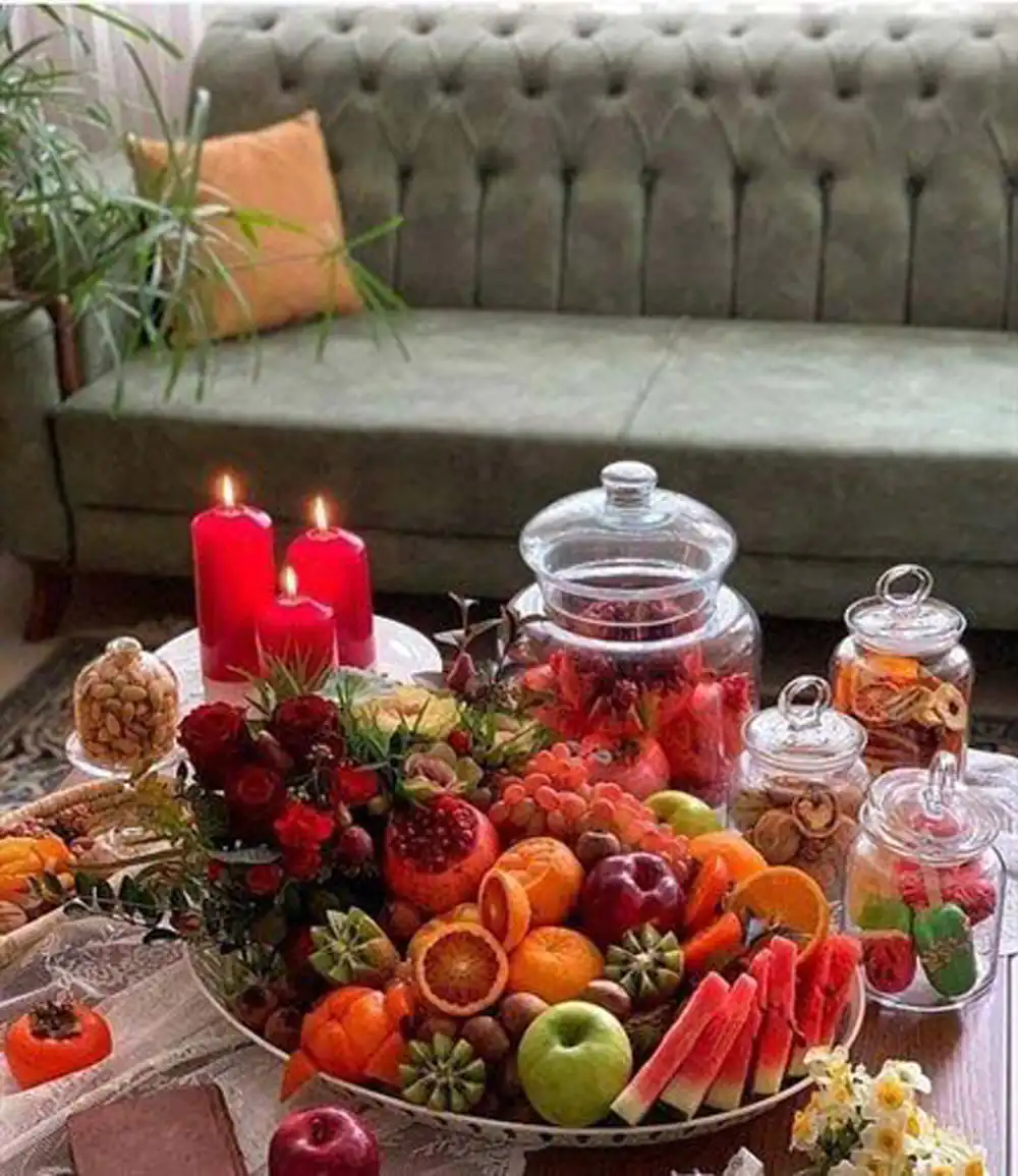 سفره شب یلدا ساده