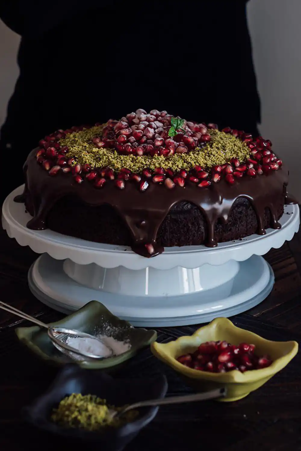 تزیین کیک شب یلدا خانگی
