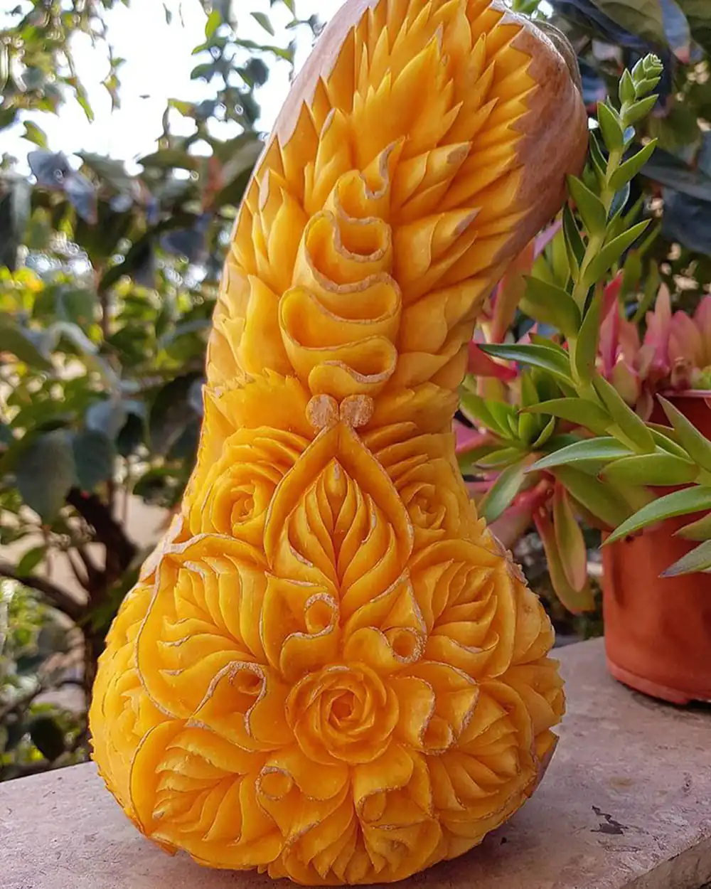 تزیین کدو حلوایی شب یلدا