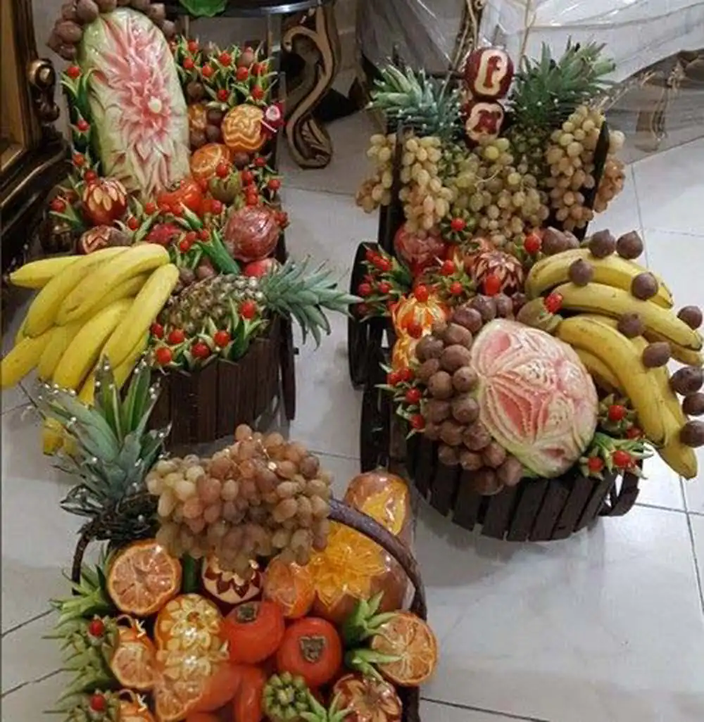 تزیین میوه شب یلدا برای عروس