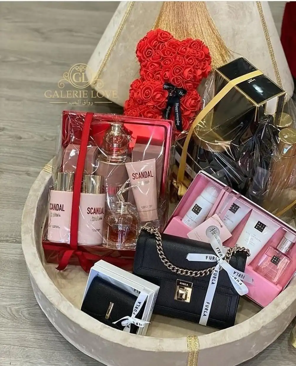 تزیین کادوی عروس