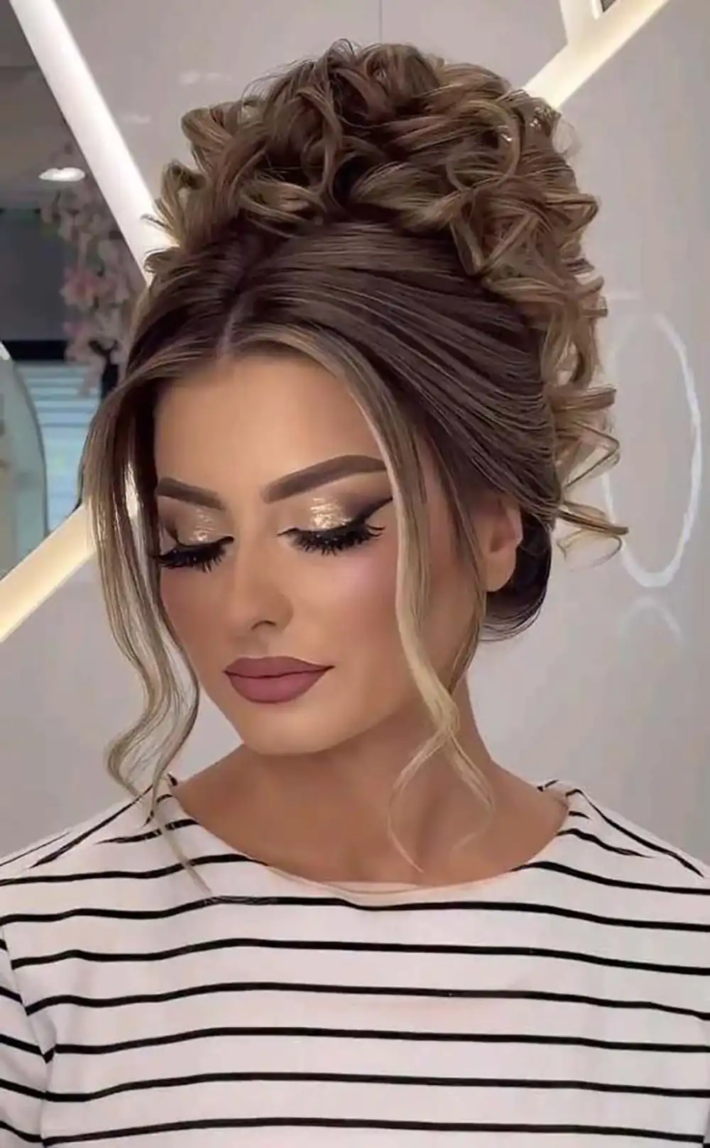 شینیون موی اروپایی