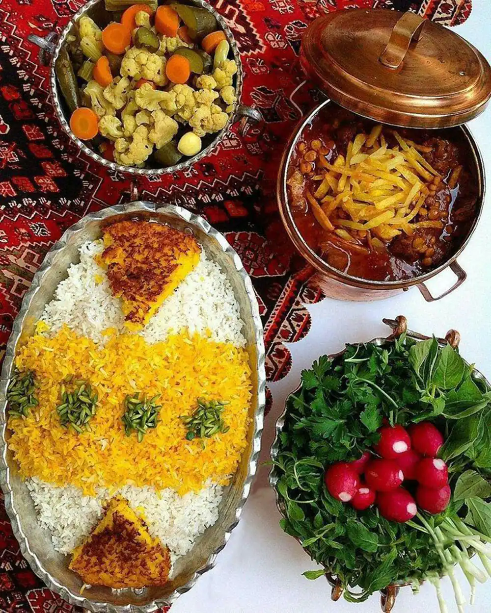 سفره آرایی غذای سنتی