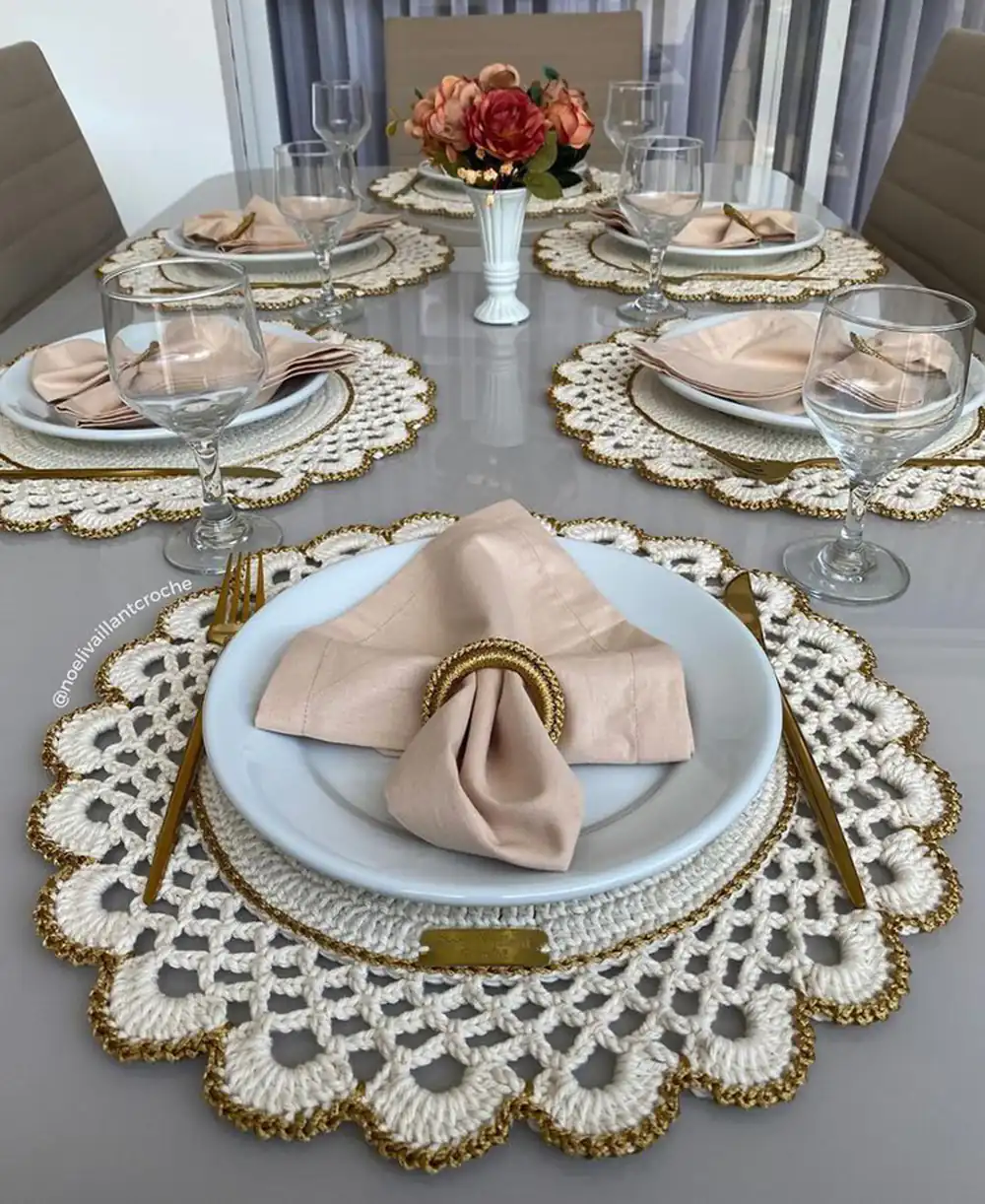 چیدمان میز ناهارخوری عروس