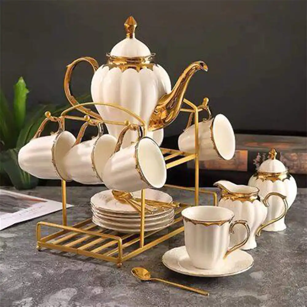 سرویس چای خوری با قوری