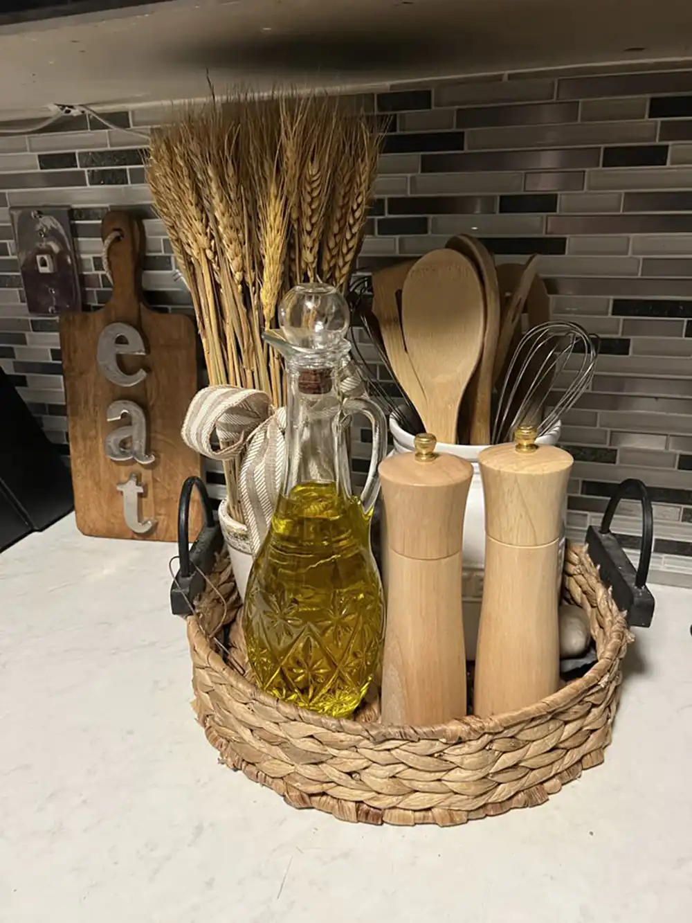چیدمان استند کنار گاز