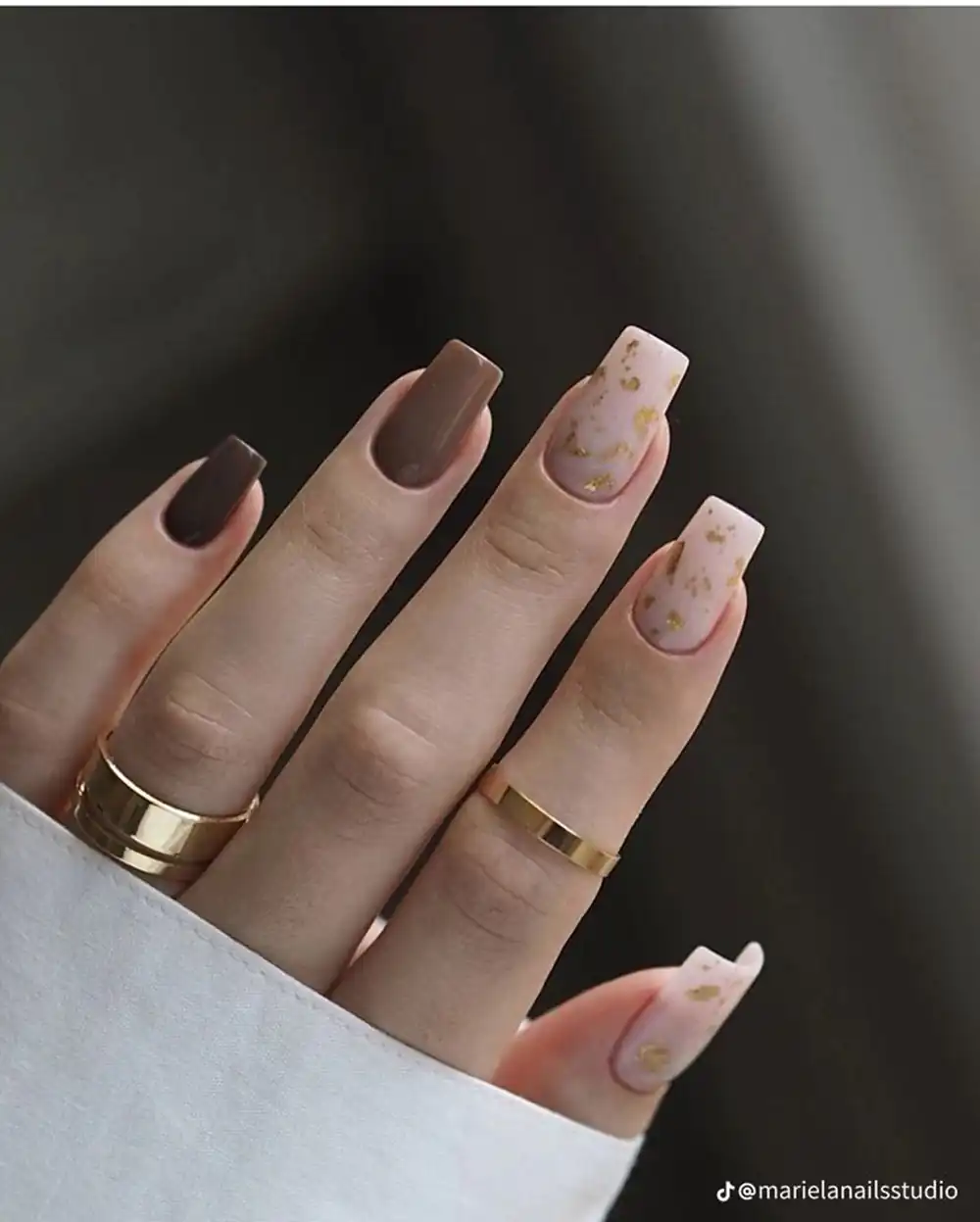 طراحی ناخن با رنگ شکلاتی