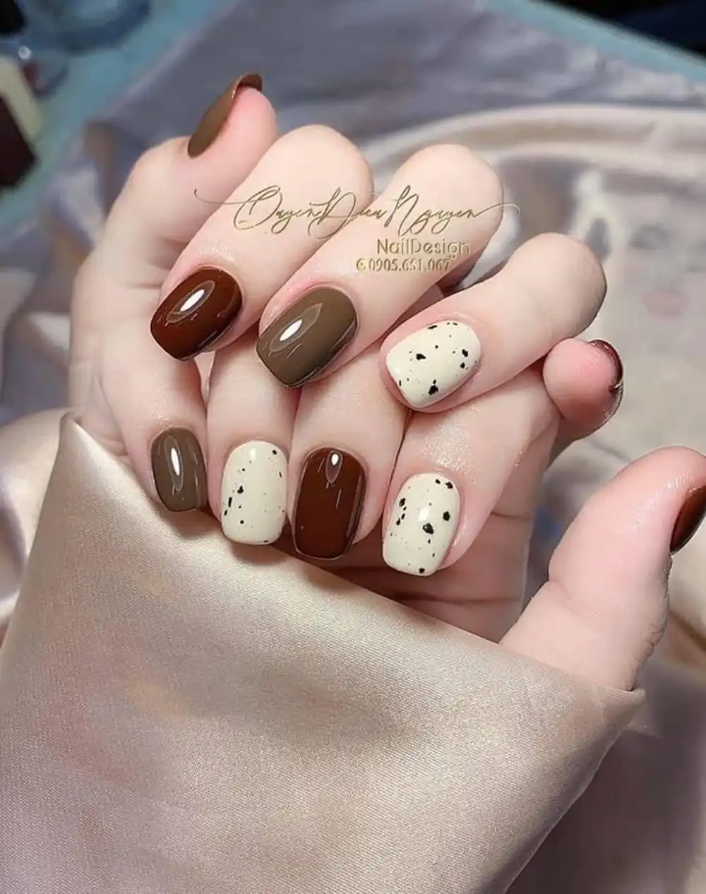 طراحی ناخن با رنگ شکلاتی