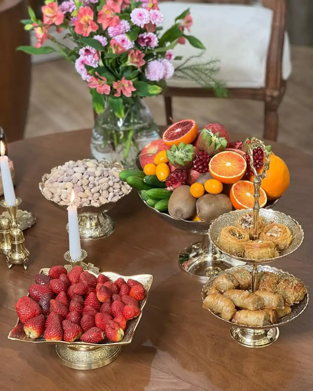 تزیین میز تنقلات مهمانی