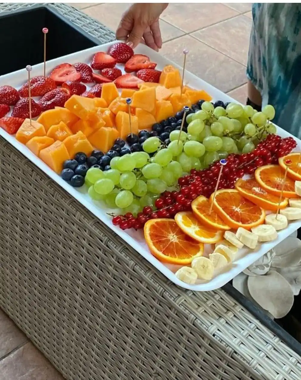 تزیین میوه برای مهمانی رسمی
