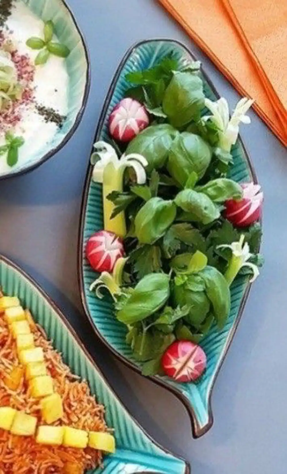 سرو سبزی خوردن مجلسی