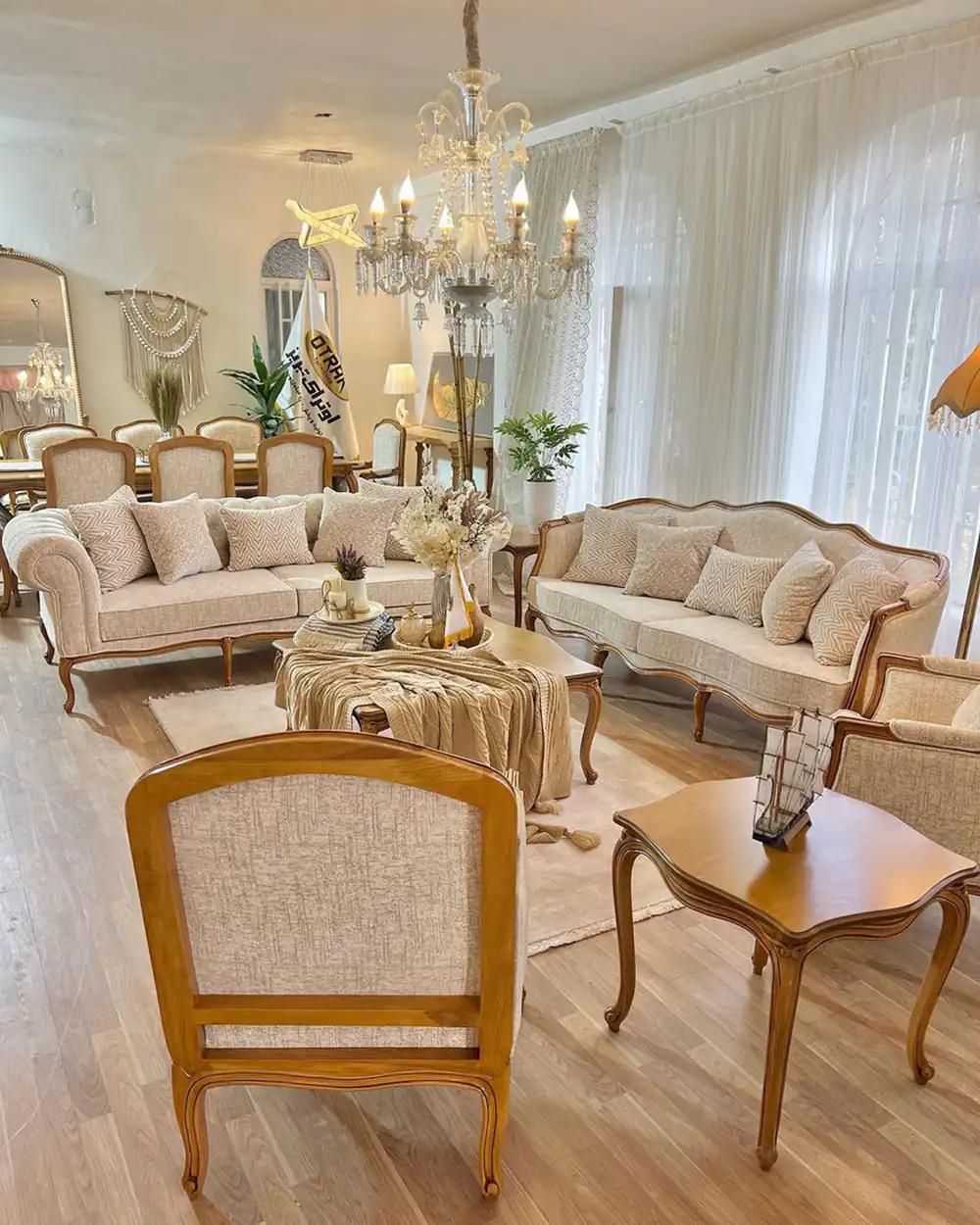 چیدمان جهیزیه عروس اینستاگرام