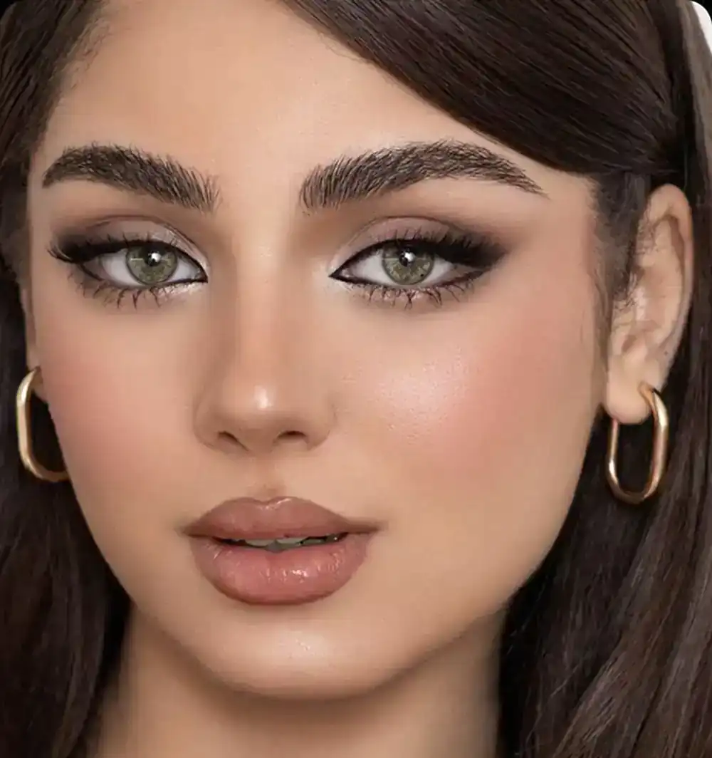 آرایش صورت ملایم نچرال